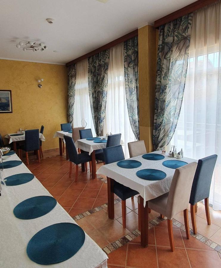 Hotel Fineso 3*