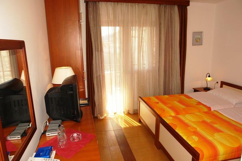 Fineso Hotel