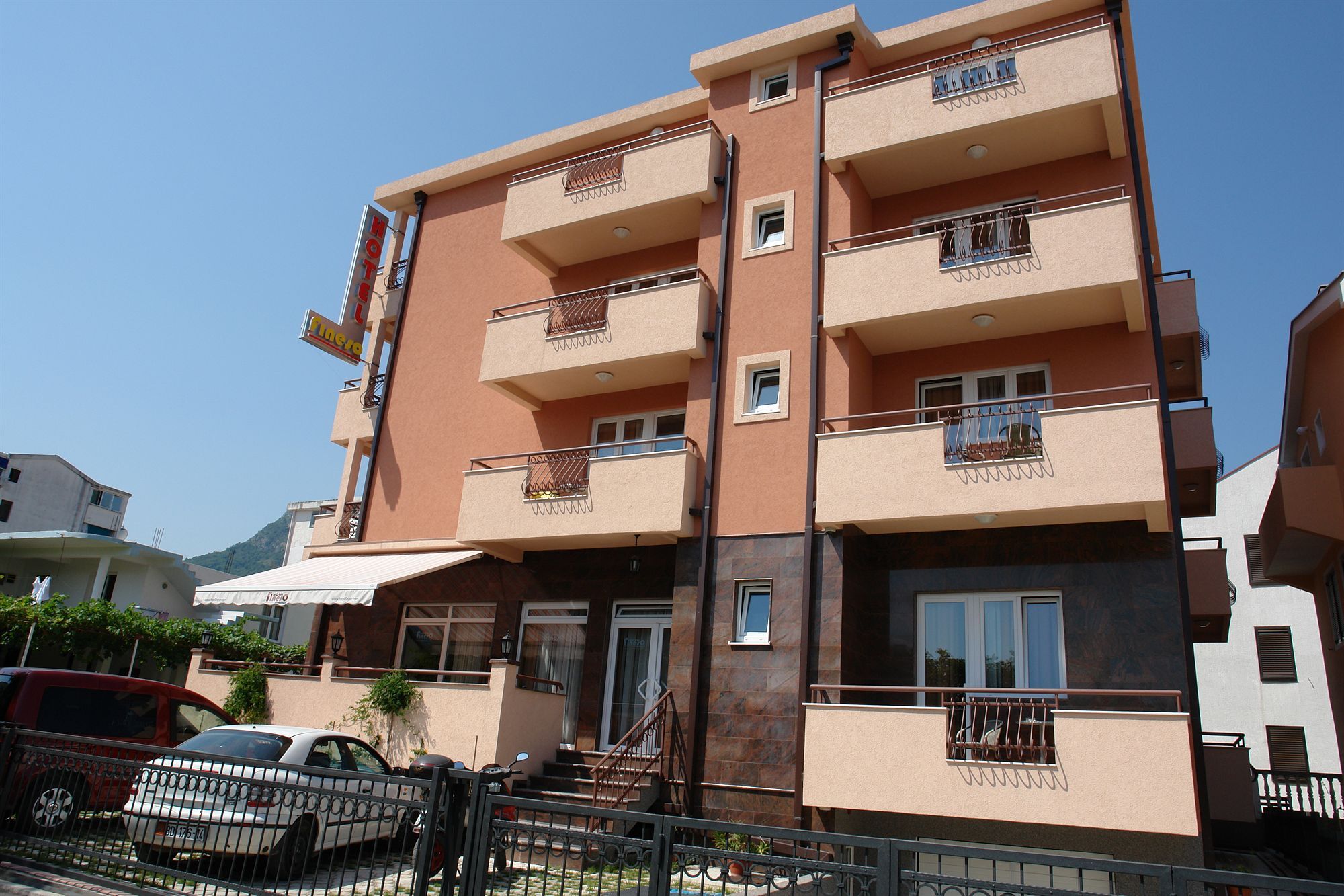 Otel Fineso Budva